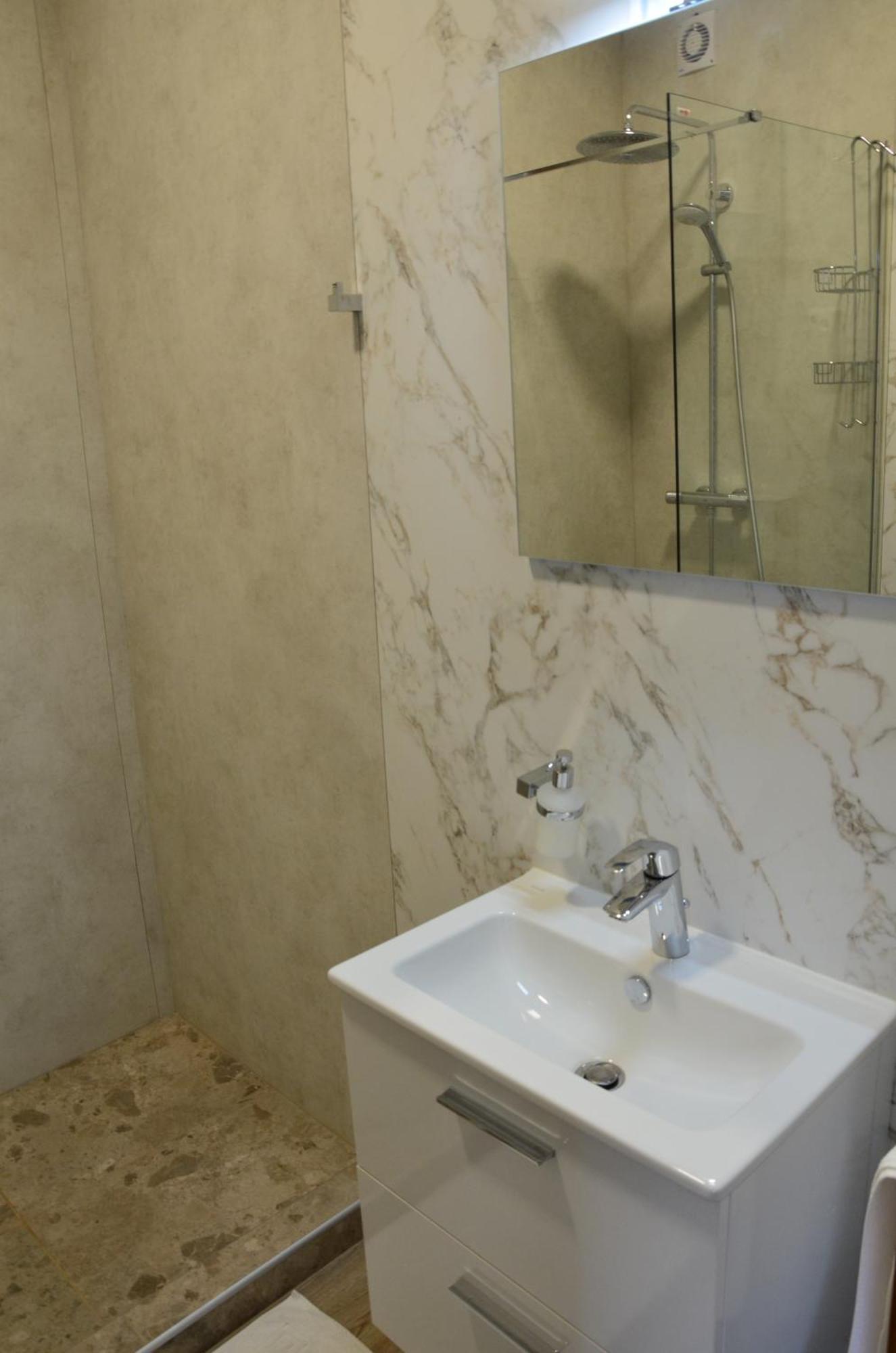 Kerekerdo Vendeghaz Hotell Kisszékely Exteriör bild